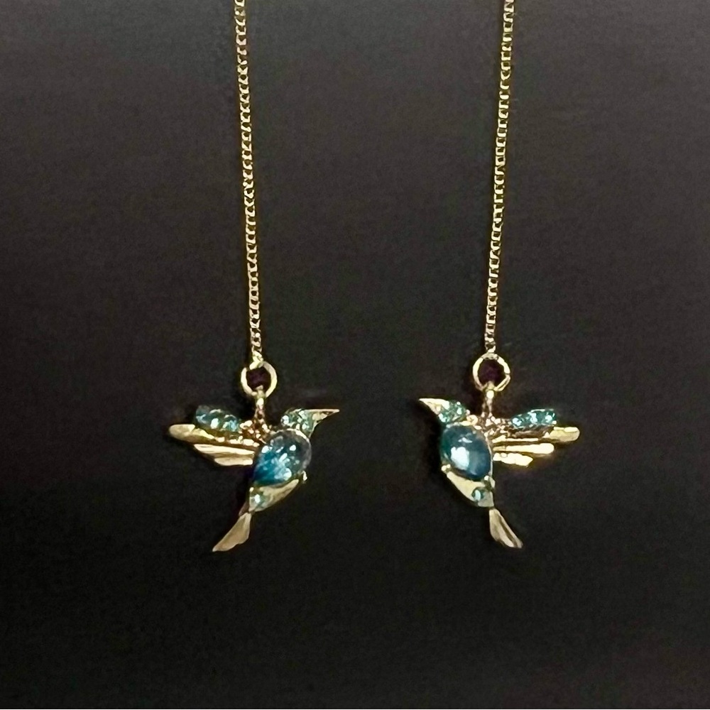 🛍️ 3/$15 Gorgeous Jeweled Hummingbird Threader Earrings Gold Tone New